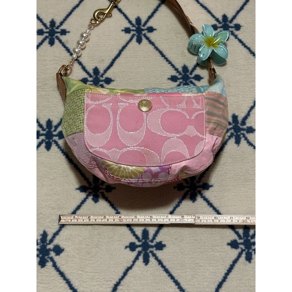 Coach Vintage Y2K Hampton Pastel Patchwork Hobo Shoulder Bag 2005 374 - Picture 9 of 10